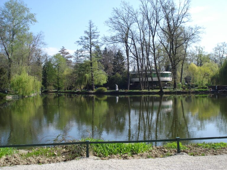 Est-ce que le plus vieux parc d&rsquo;Europe est aussi beau que Central Park ?