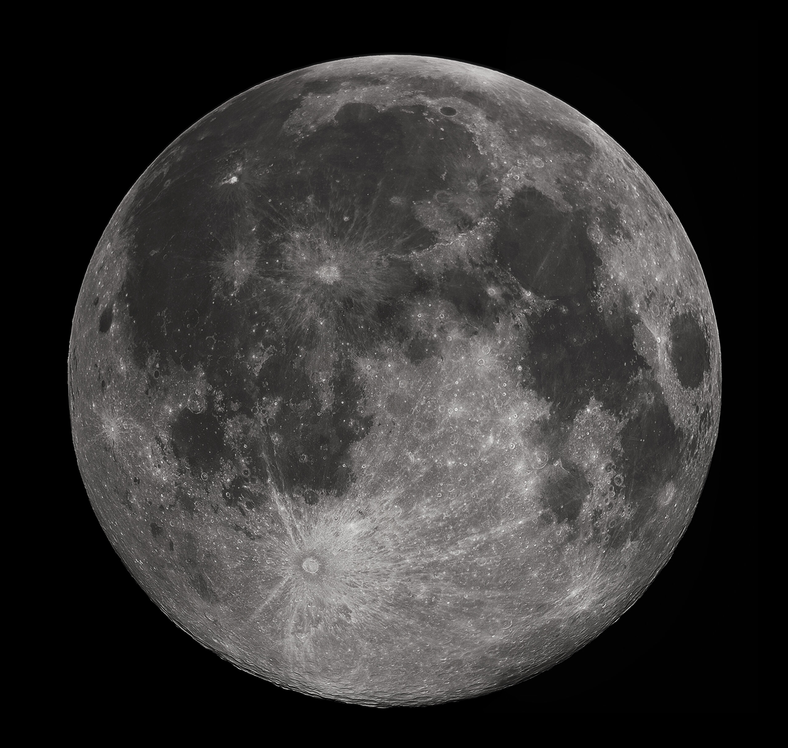 La Lune : Est-ce que le nom d'un cratère change selon les pays ?