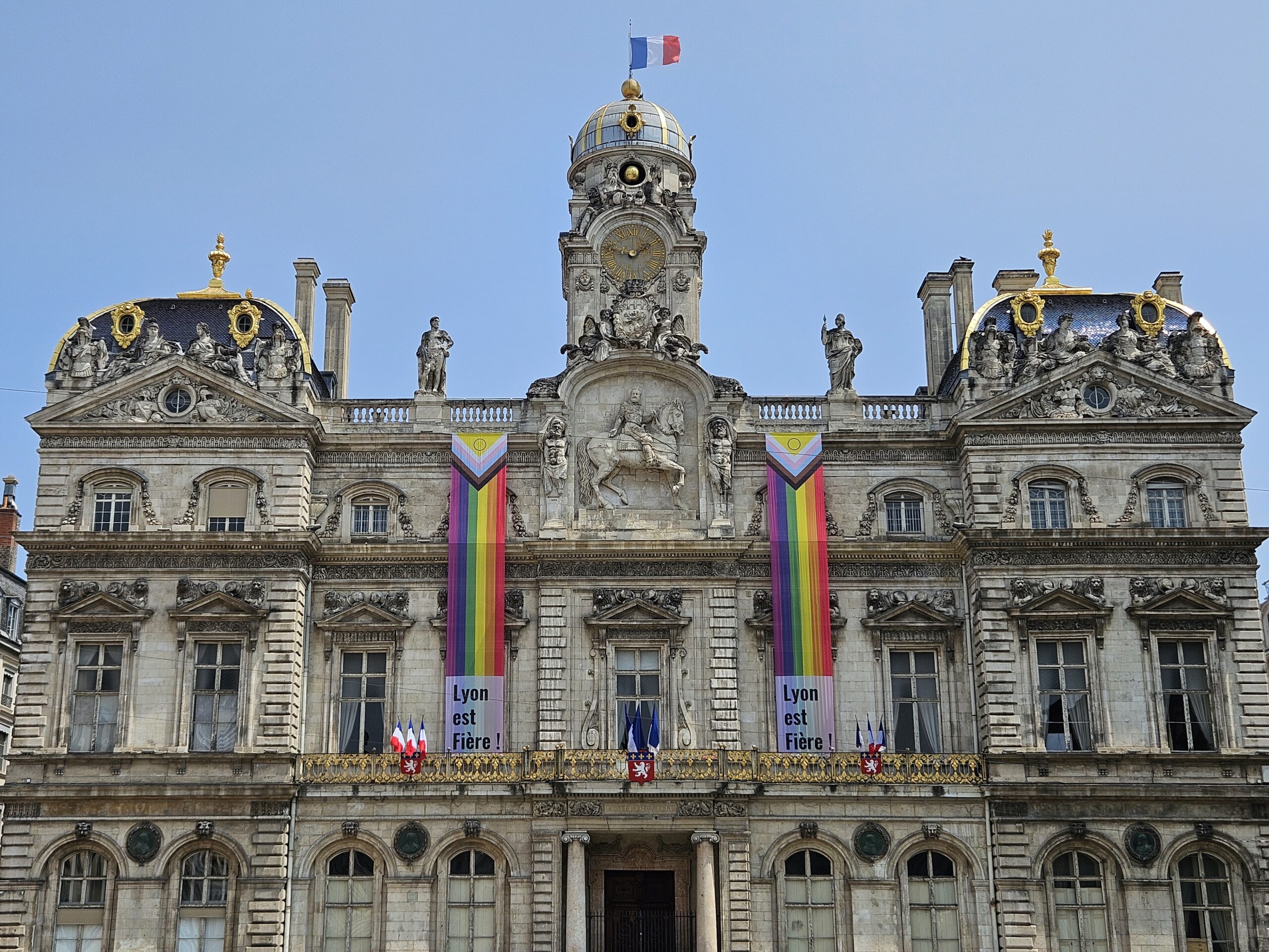 Pride : Est-ce que ce que l'on célèbre est vraiment le même partout ?