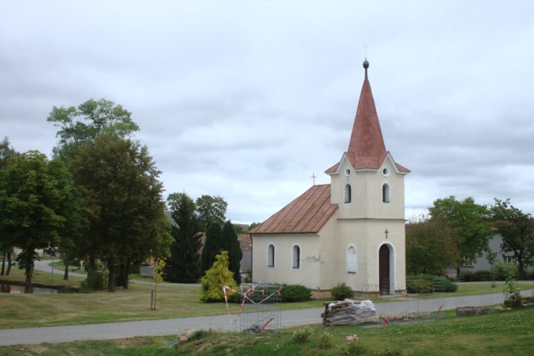 Samšín : Ce que les Wikipedia disent vraiment de cette petite ville tchèque