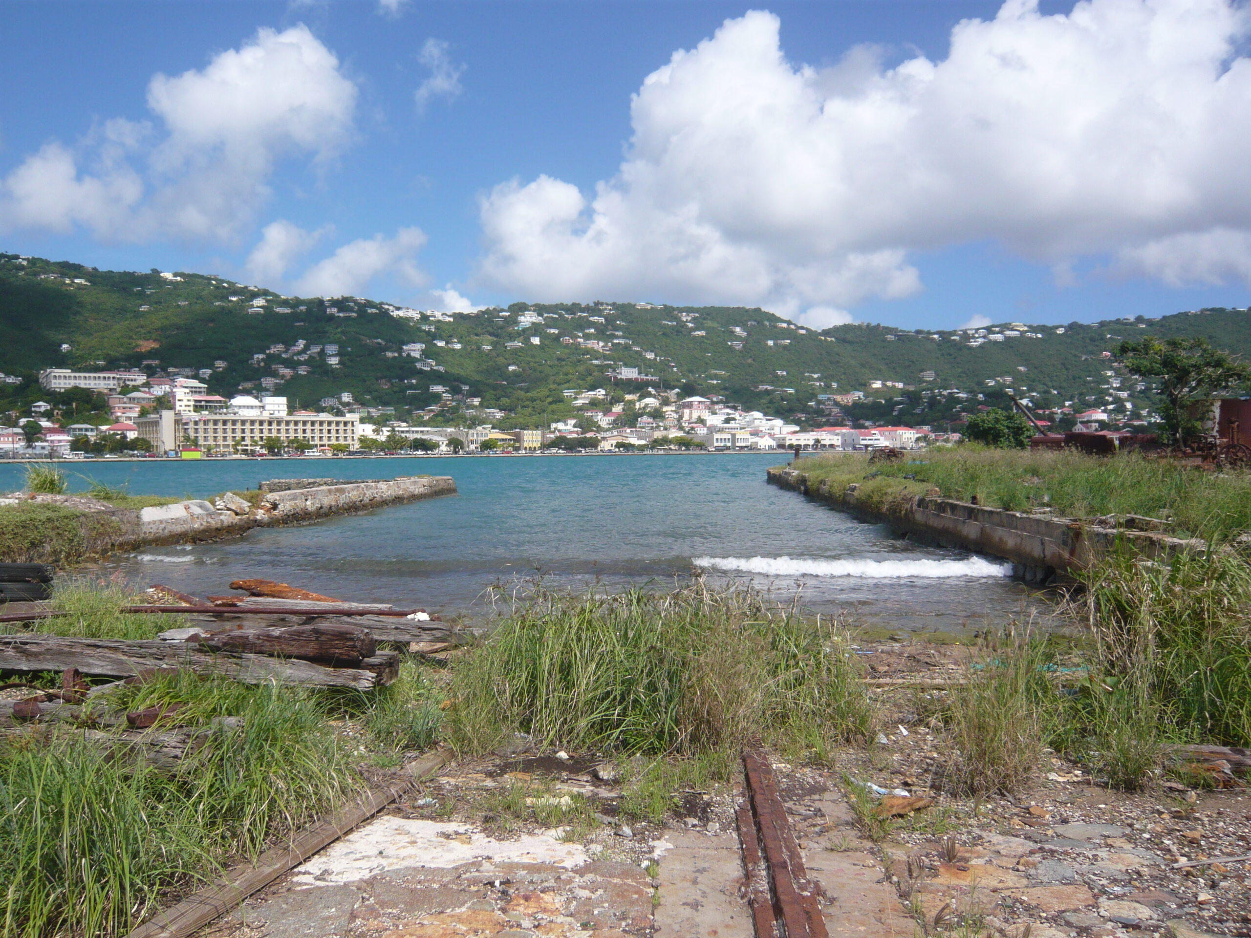 Une île qui n'en était pas une ?
