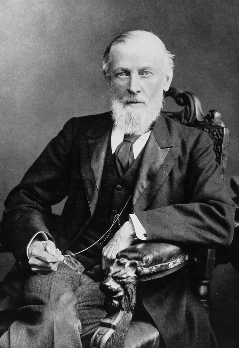 William Gowers : Un seul homme, dix versions différentes ?